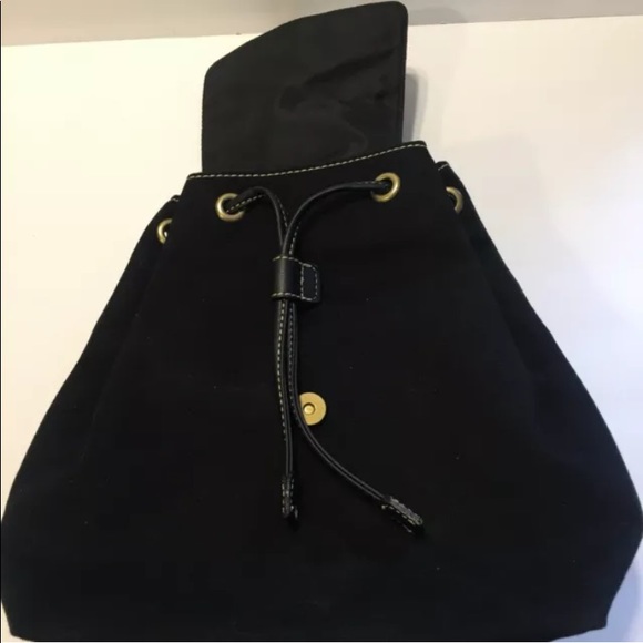 NWT Nine West Black Fabric Backpack Back Zipper - Picture 3 of 4